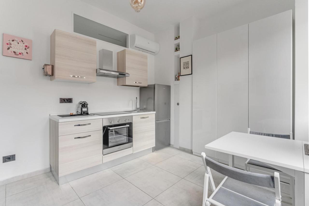 Metro M1 - Smart Home, Fast Free Wifi & Netflix Milano Dış mekan fotoğraf